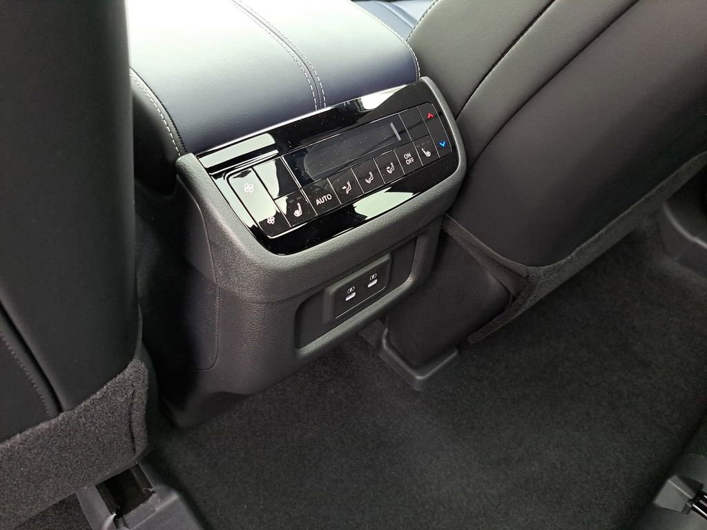 New 2026 INFINITI QX60 Sport w/ Dark Cargo Package image 7