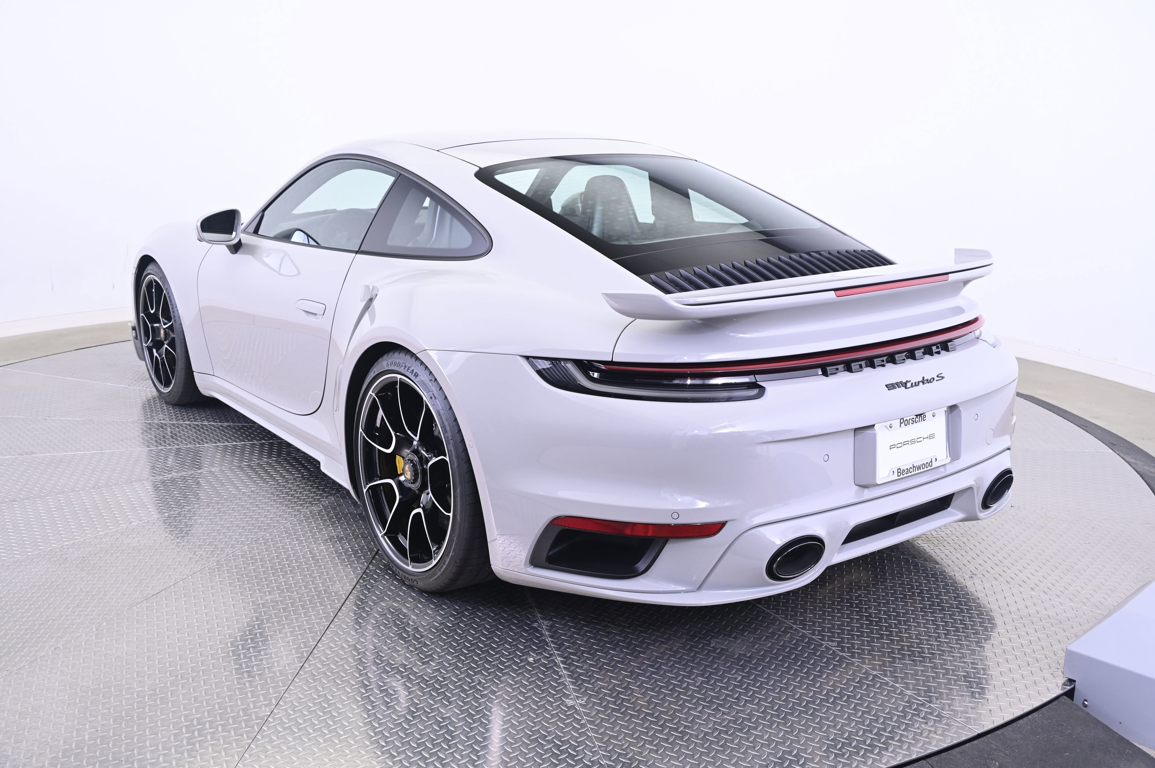 Certified 2025 Porsche 911 Turbo S image 3