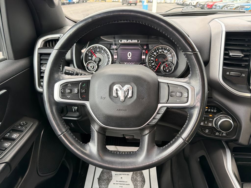 Used 2022 RAM 1500 Big Horn AWD/4WD image 14