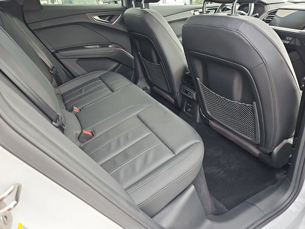 Used 2023 Audi Q4 e-tron Premium Plus w/ Premium Plus image 14