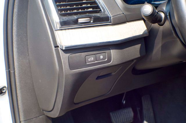 Used 2023 Volvo XC90 T8 Ultimate AWD/4WD image 36