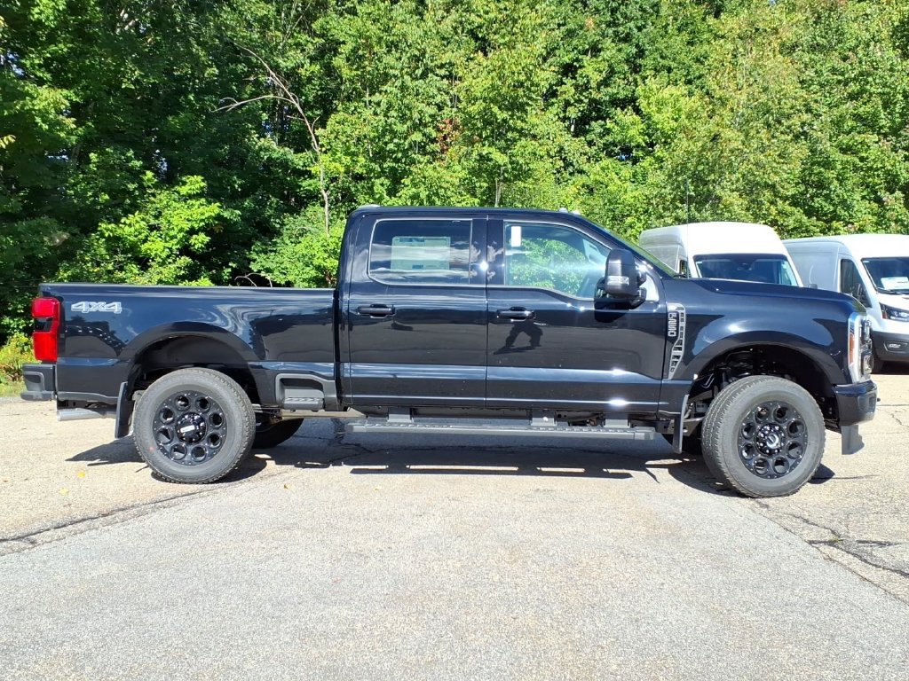 New 2026 Ford F250 XLT w/ XLT Premium Package AWD/4WD image 4