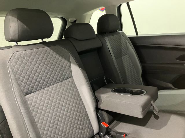 Used 2018 Volkswagen Tiguan S FWD image 41