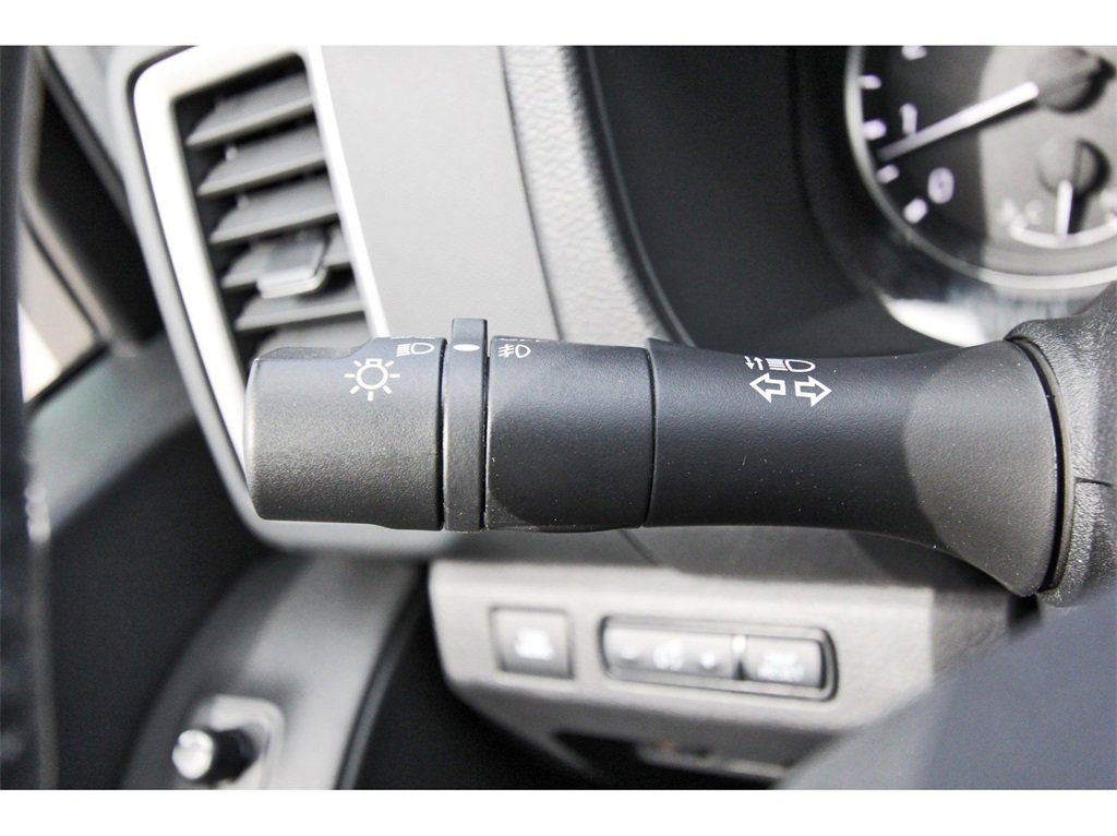 Certified 2023 Nissan Frontier SV w/ SV Premium Package image 15