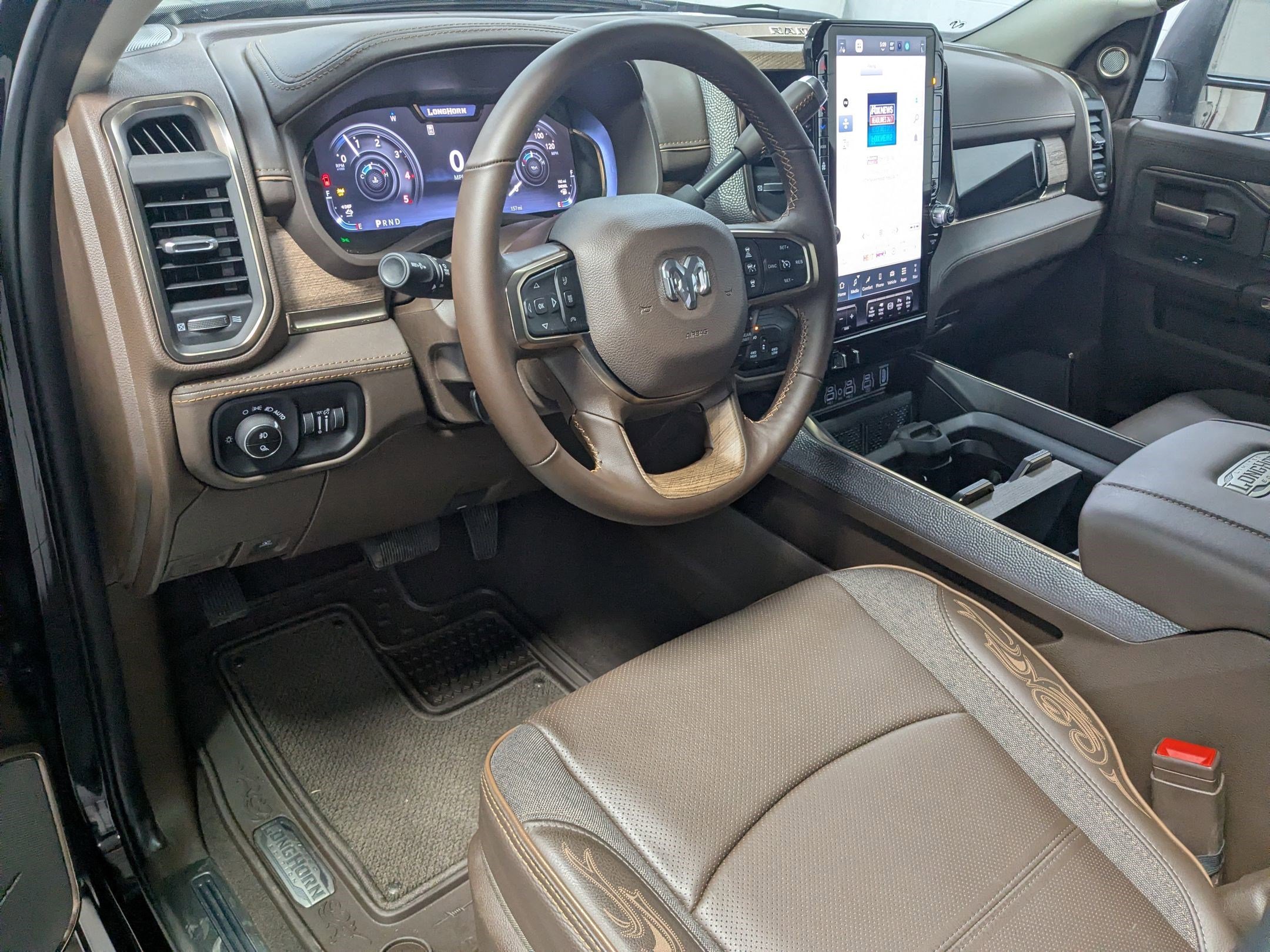 New 2026 RAM 3500 Longhorn image 10