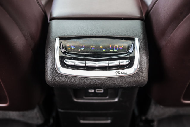 Used 2023 Cadillac XT6 Premium Luxury AWD/4WD image 40
