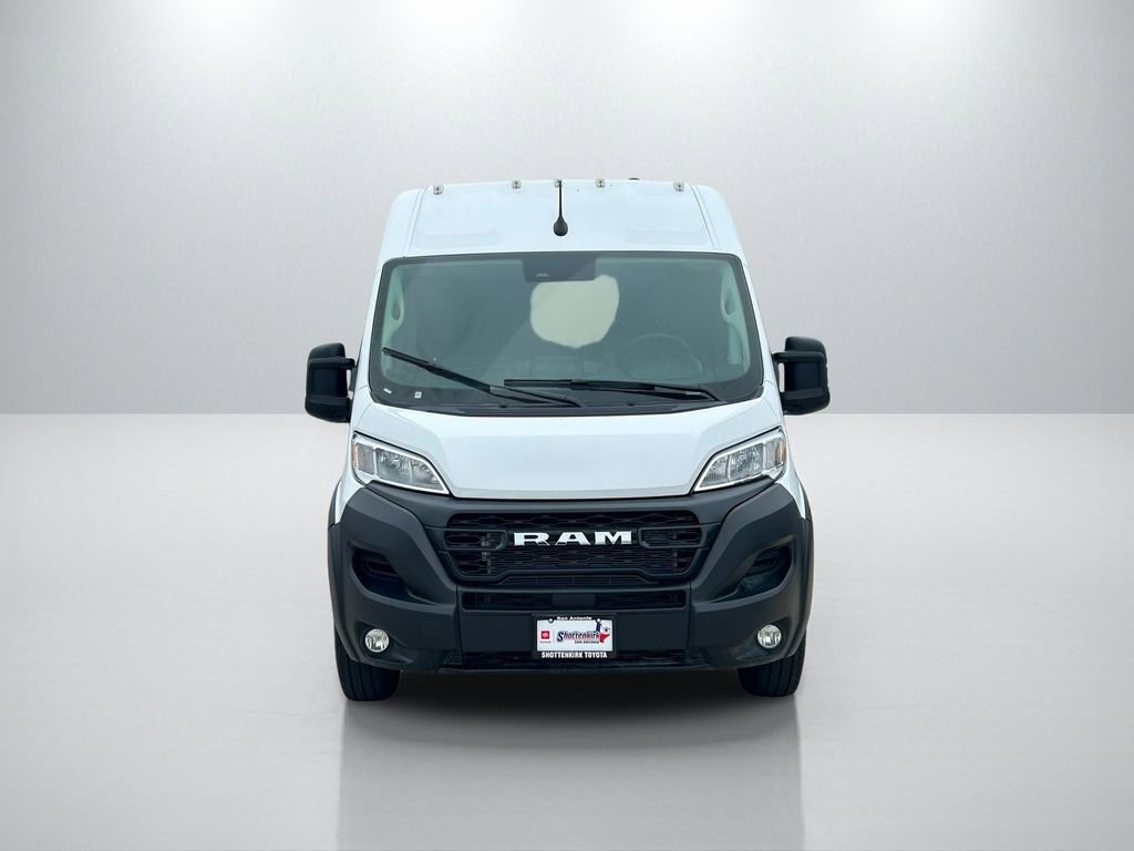 Used 2026 RAM ProMaster 2500 w/ Convenience Group FWD image 2