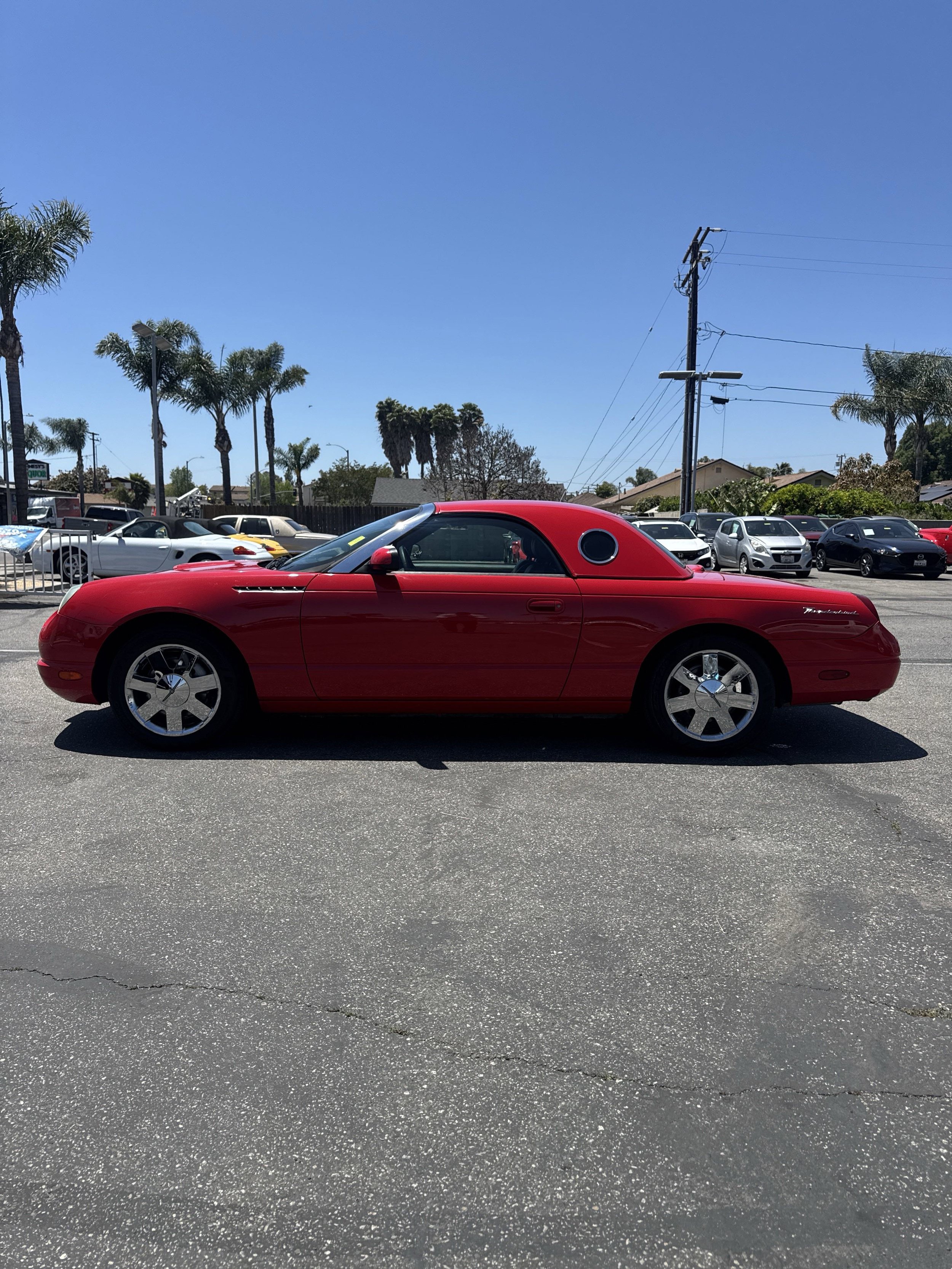 Used 2002 Ford Thunderbird RWD image 4