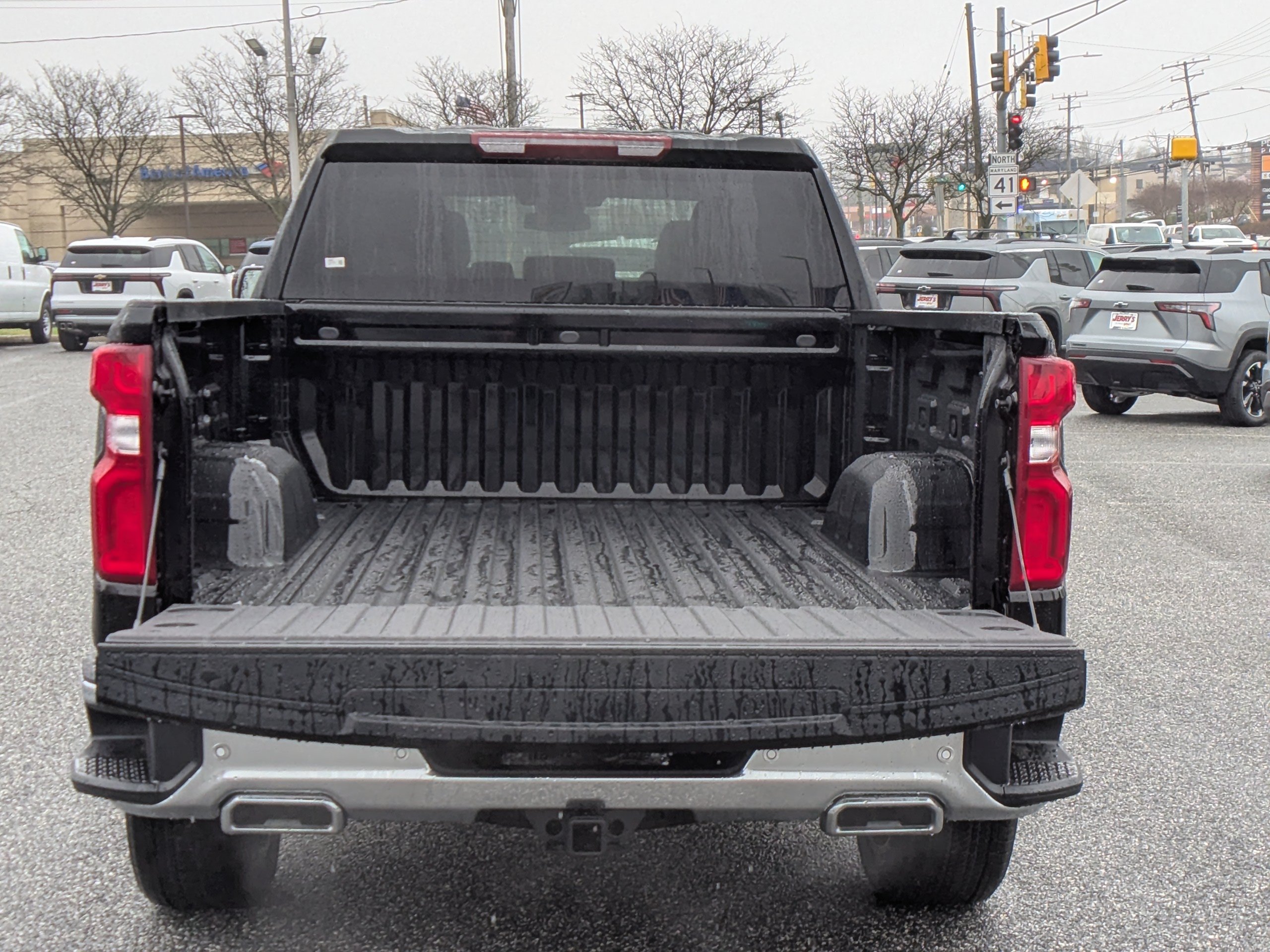 New 2026 Chevrolet Silverado 1500 LTZ w/ LPO, Dark Essentials Package AWD/4WD image 7