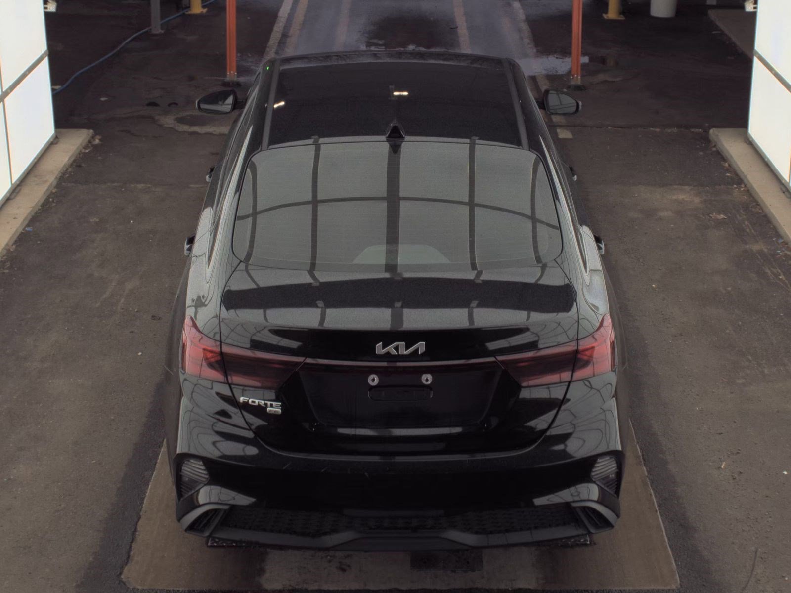 Used 2024 Kia Forte LX image 7