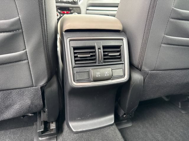 Used 2024 Subaru Forester Premium AWD/4WD image 22