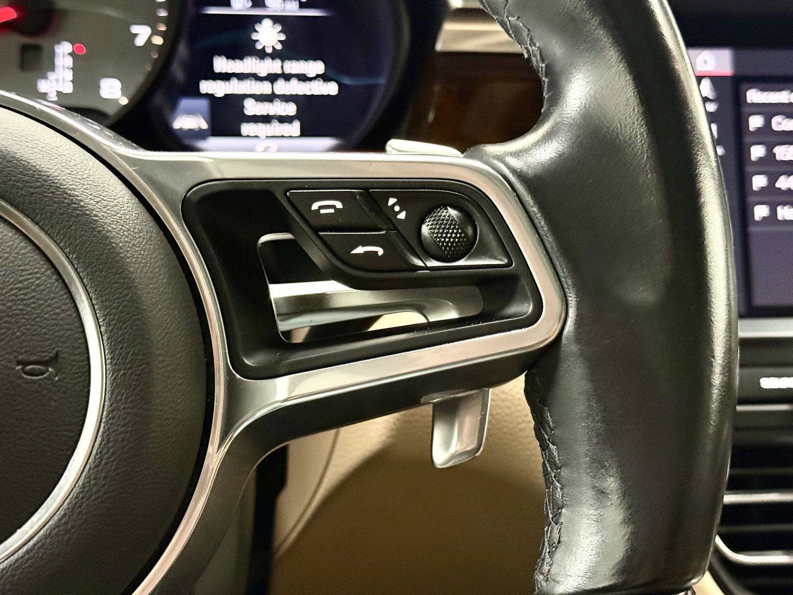 Used 2021 Porsche Macan S w/ Premium Package Plus AWD/4WD image 25