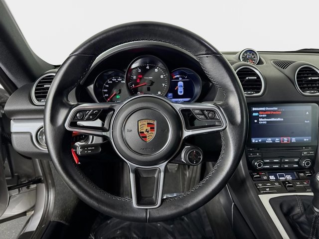 Used 2018 Porsche 718 Cayman Base image 12