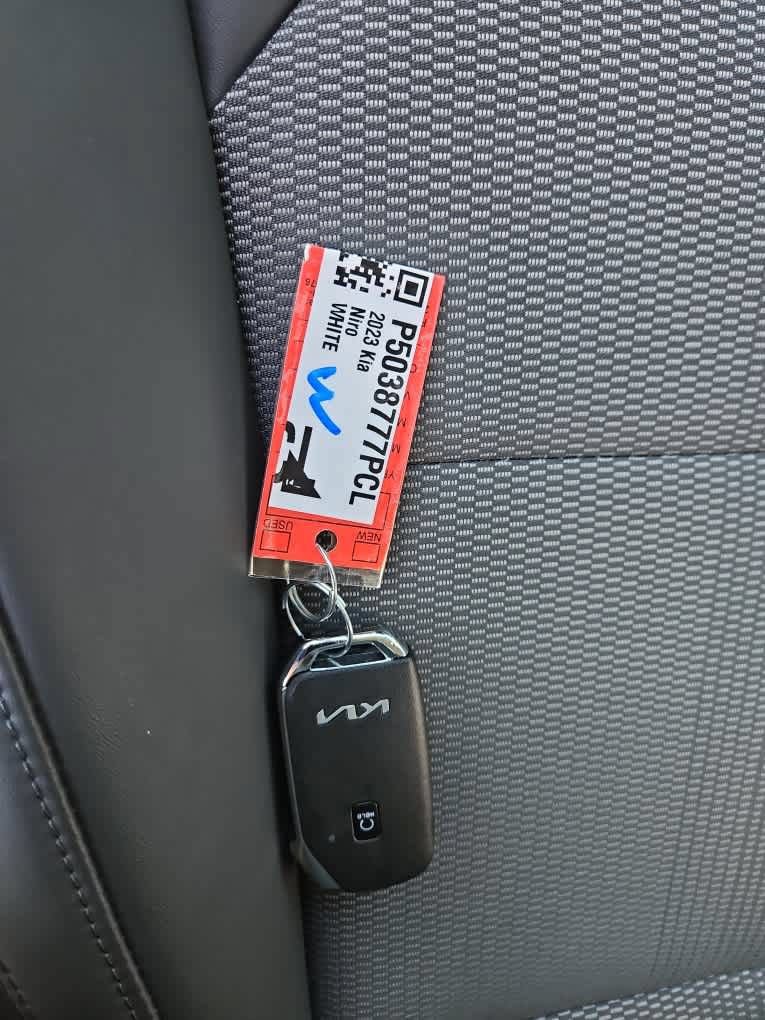 Used 2023 Kia Niro Wind FWD image 20