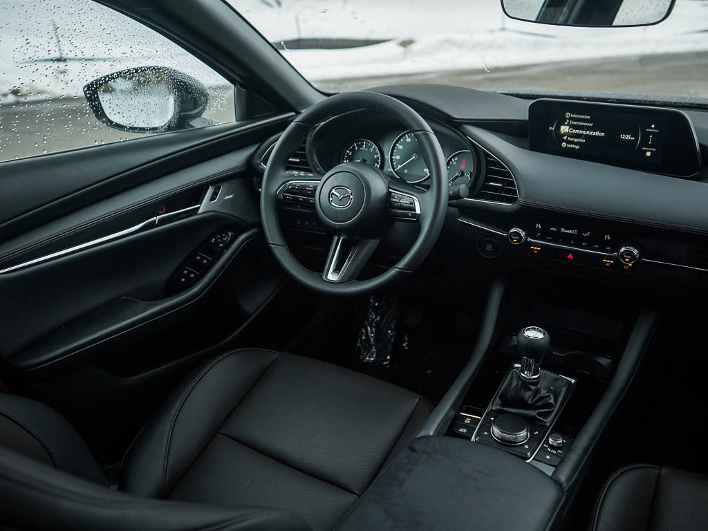 New 2026 MAZDA MAZDA3 2.5 S Hatchback w/ Premium Pkg FWD image 13