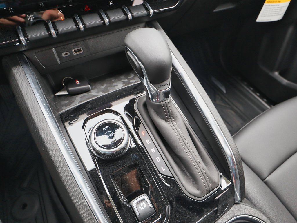 New 2026 GMC Canyon Elevation w/ Convenience Package image 24