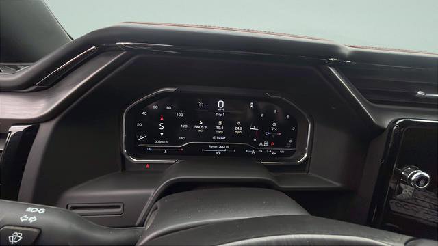 Used 2024 GMC Sierra 1500 AT4 AWD/4WD image 12