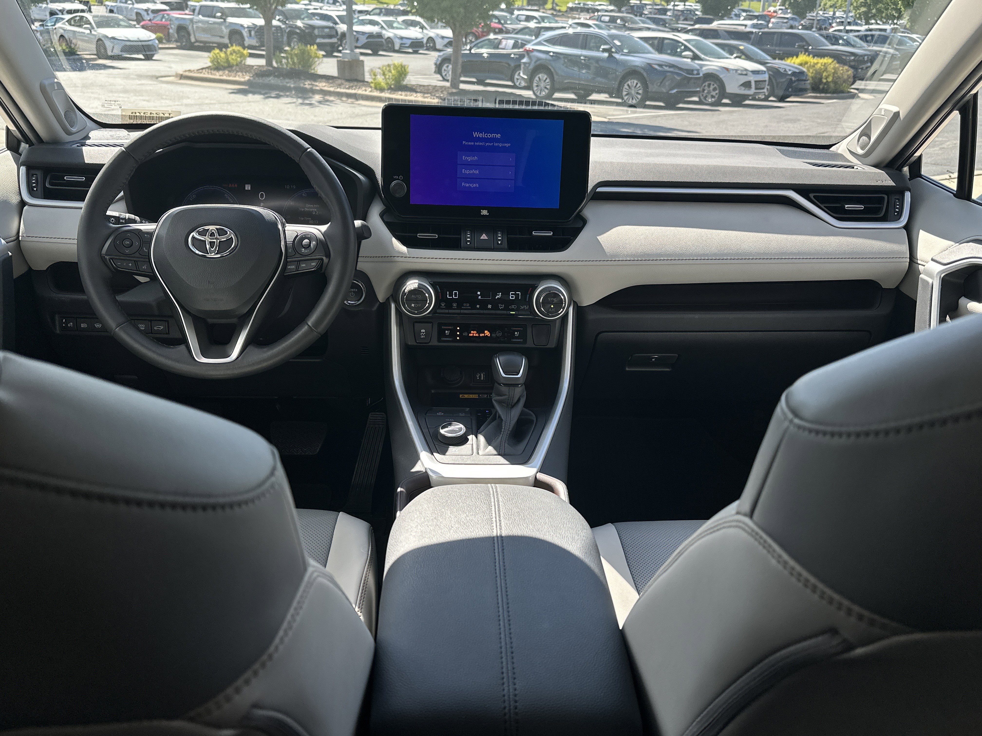 Used 2024 Toyota RAV4 Limited w/ Advanced Technology Package AWD/4WD image 21