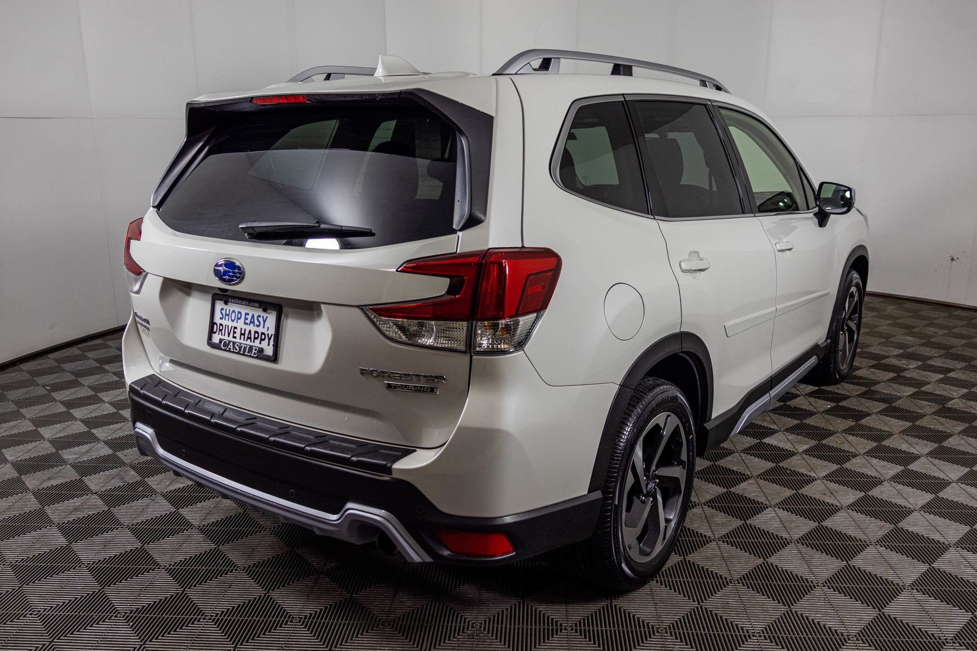 Used 2023 Subaru Forester Touring AWD/4WD image 19