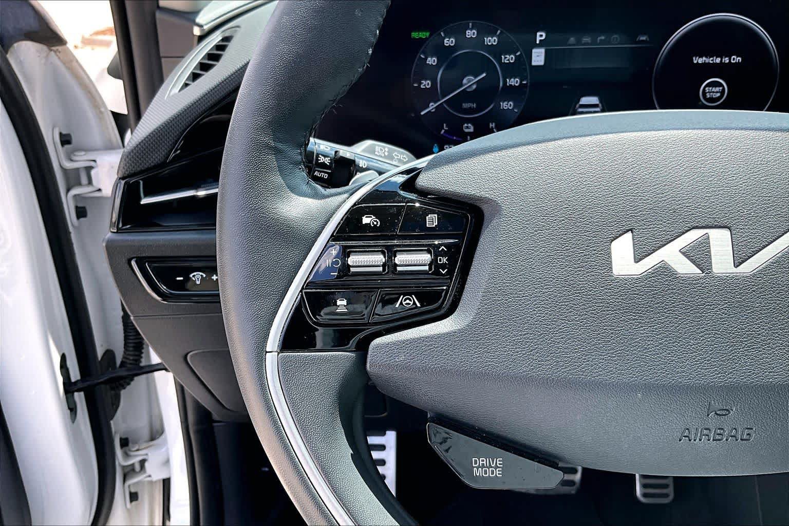 Certified 2023 Kia Niro Wave FWD image 21
