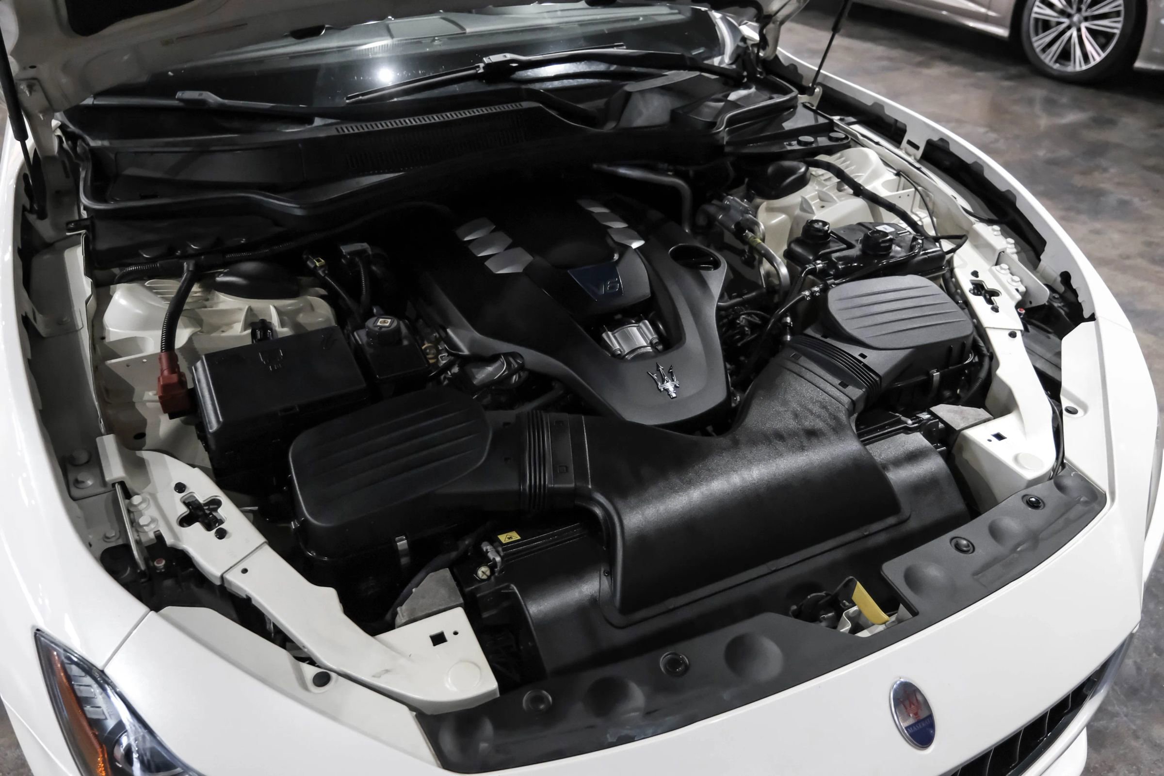 Used 2016 Maserati Ghibli S image 51