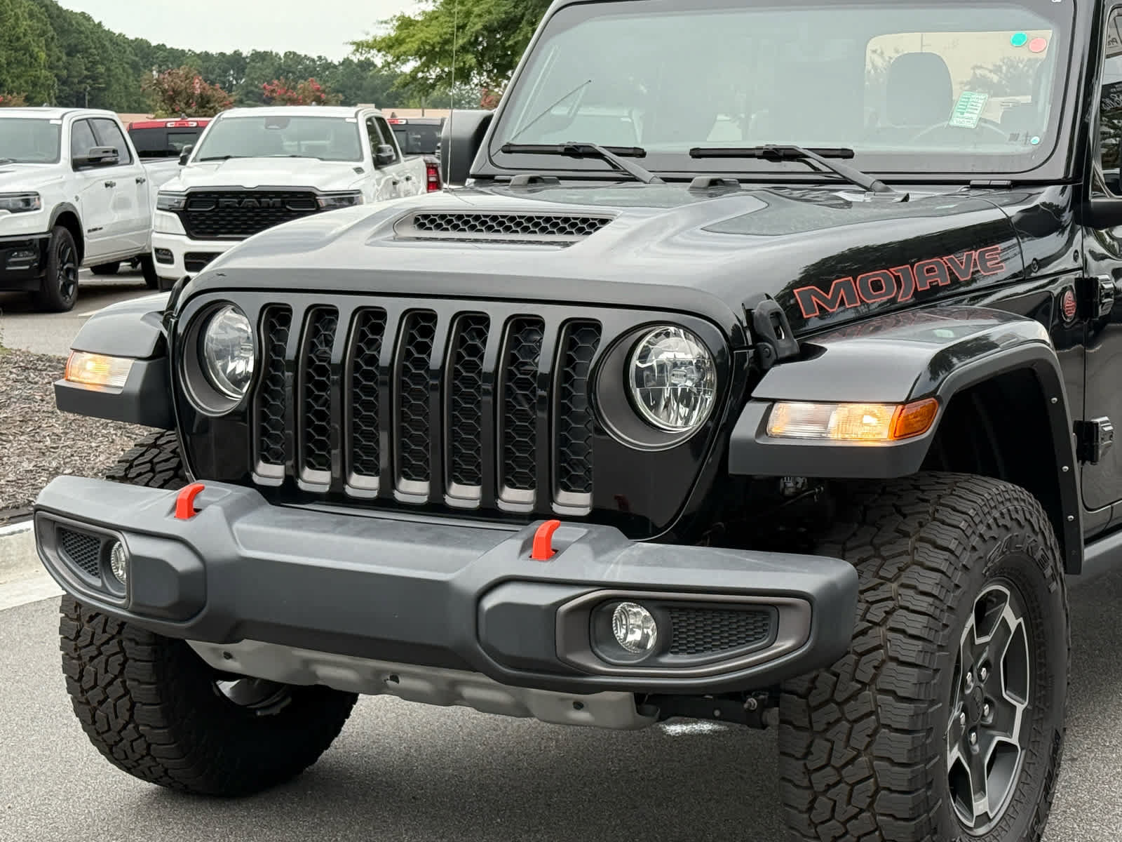 Used 2022 Jeep Gladiator Mojave w/ Trailer Tow Package AWD/4WD image 9