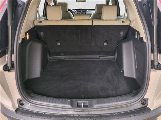 Used 2017 Honda CR-V Touring image 6