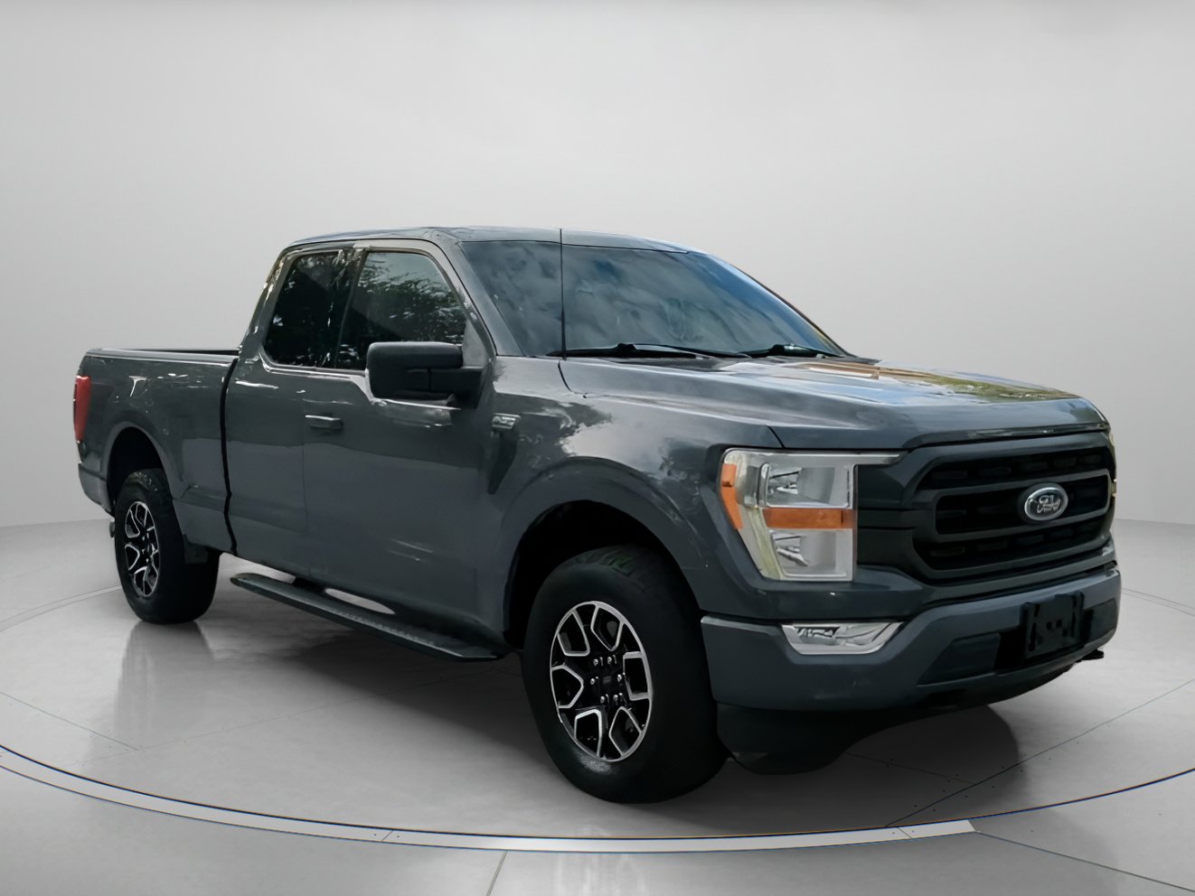 Used 2021 Ford F150 XLT w/ Equipment Group 301A Mid AWD/4WD image 2