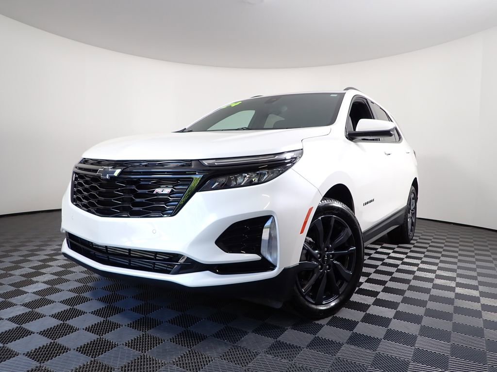 Used 2024 Chevrolet Equinox RS AWD/4WD image 2