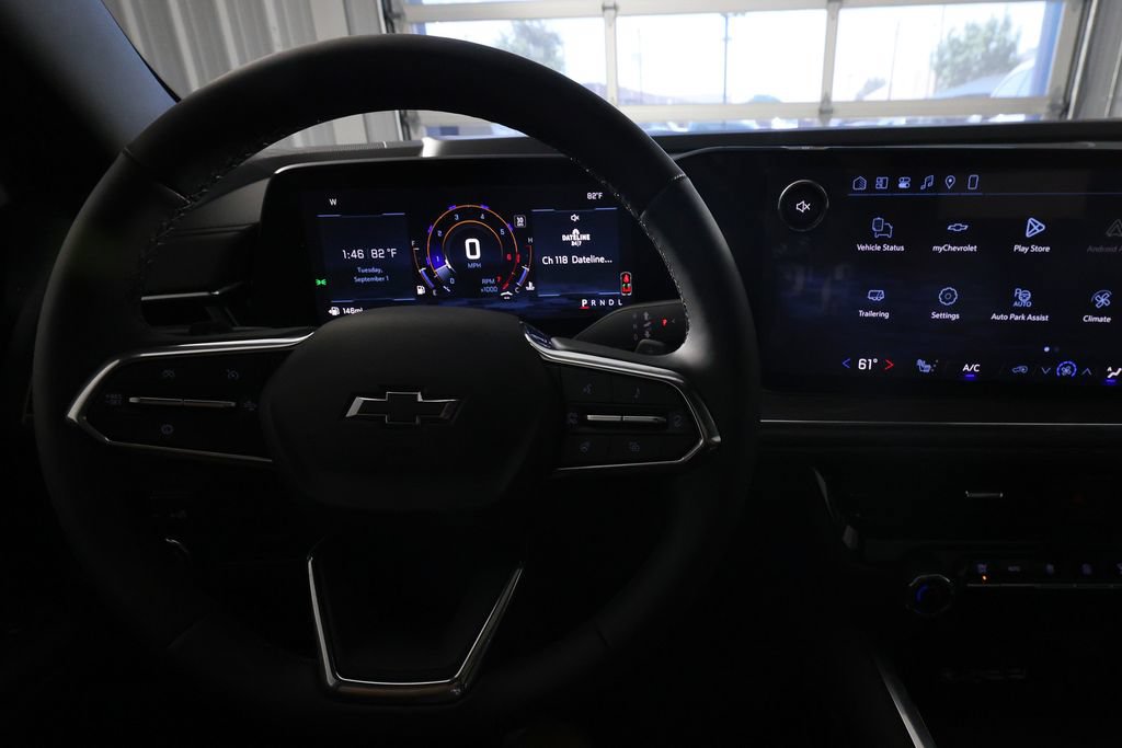Used 2026 Chevrolet Tahoe Z71 w/ Comfort Package AWD/4WD image 21