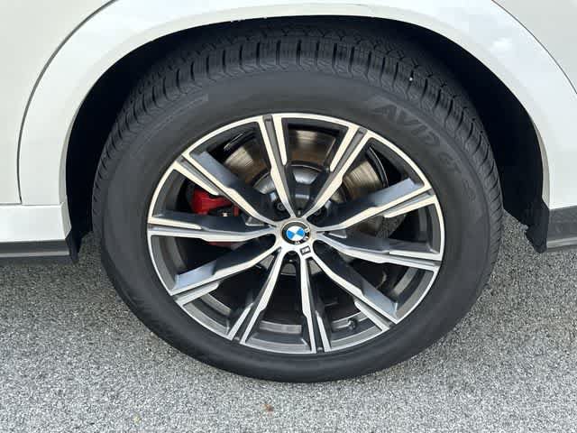 Used 2023 BMW X6 xDrive40i w/ Executive Package AWD/4WD image 5