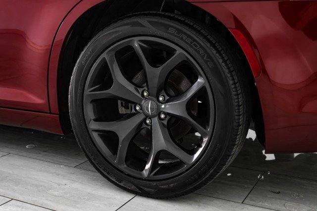 Used 2022 Chrysler 300 S image 58