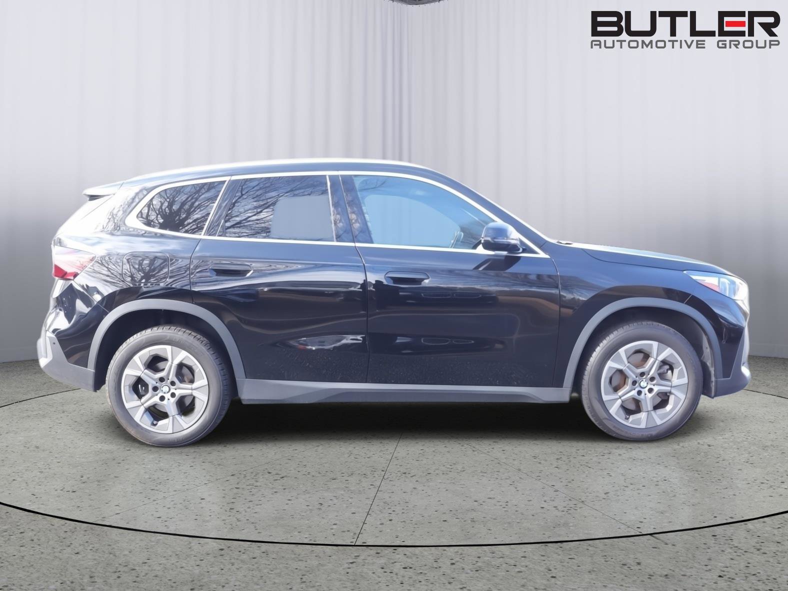 Used 2023 BMW X1 xDrive28i image 8