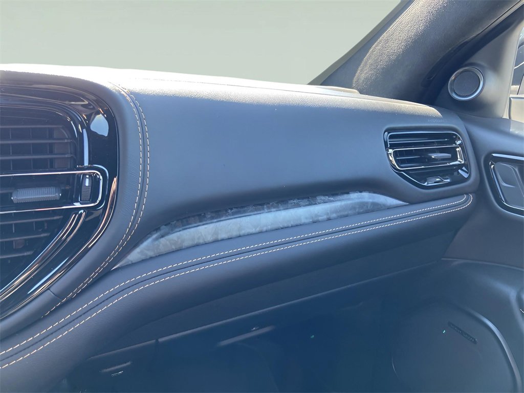 Used 2025 Dodge Durango R/T image 36