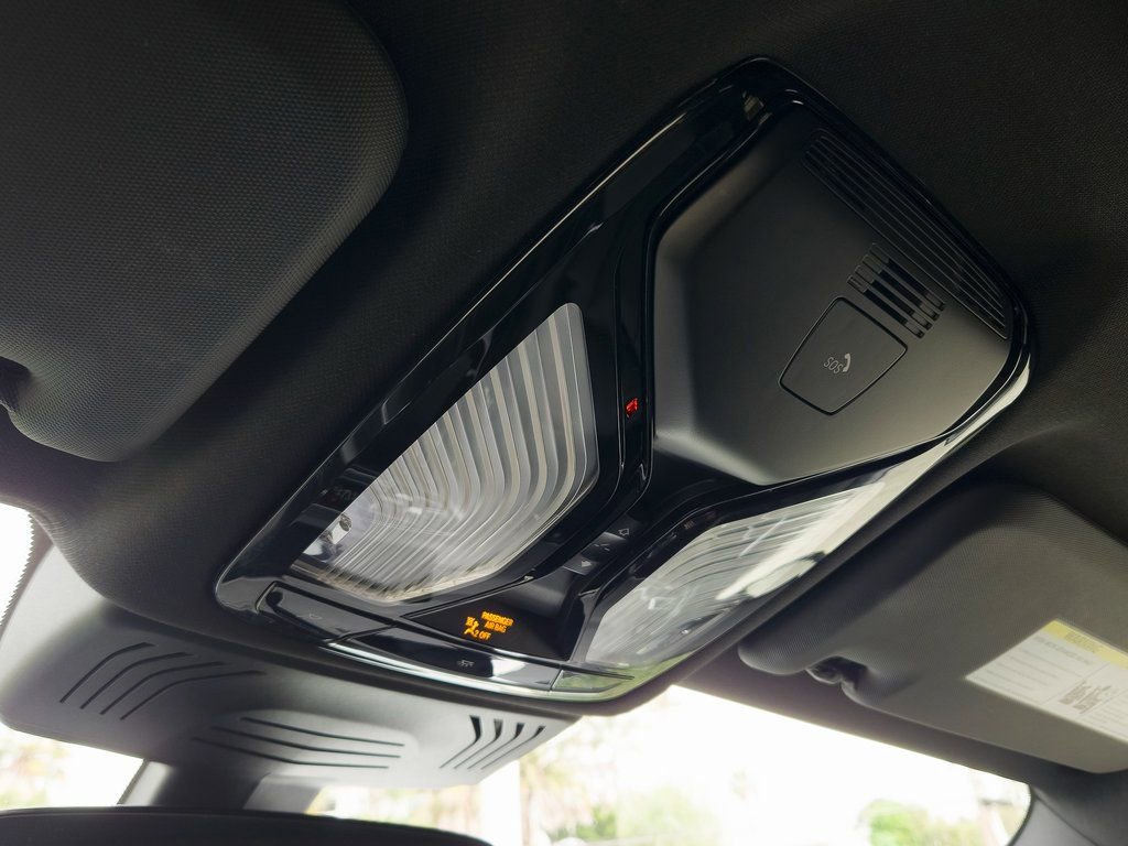 Used 2023 BMW X4 xDrive30i w/ M Sport Package image 16