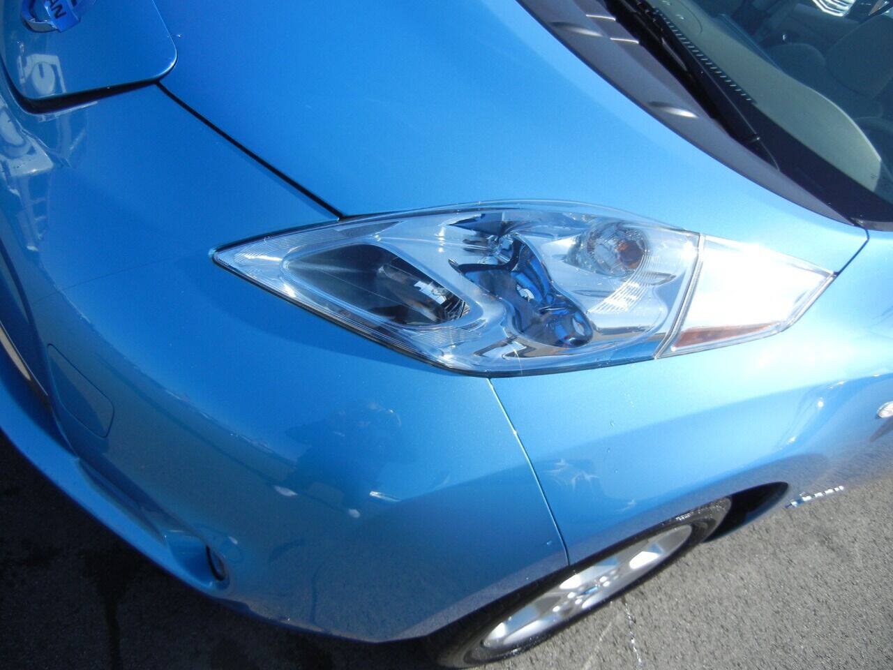 Used 2012 Nissan Leaf SL w/ Protection Pkg FWD image 37