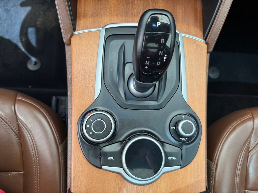 Used 2019 Alfa Romeo Stelvio Ti Lusso w/ Quick Order Package 22X Lusso AWD/4WD image 41