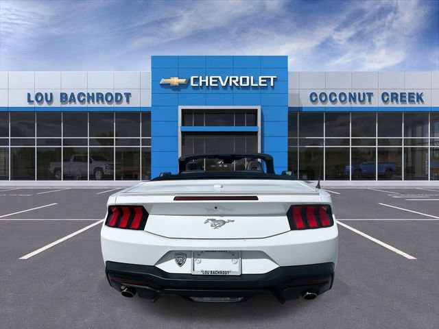 Used 2025 Ford Mustang Premium image 7