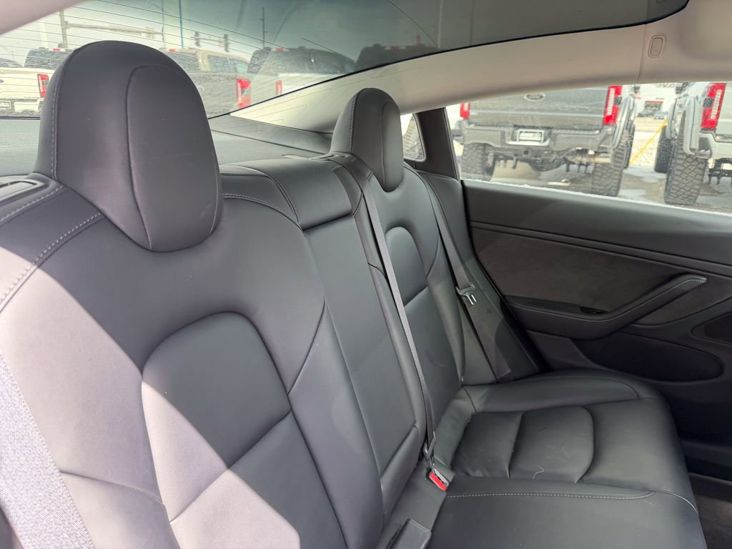 Used 2020 Tesla Model 3 Long Range image 15