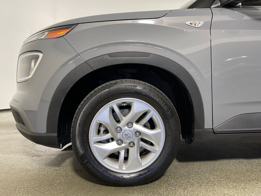 Used 2020 Hyundai Venue SEL w/ Convenience Package FWD image 11