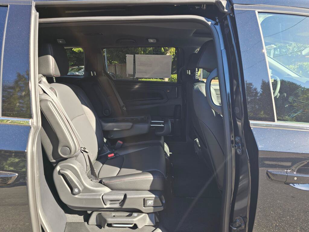 New 2026 Honda Odyssey Sport-L image 15