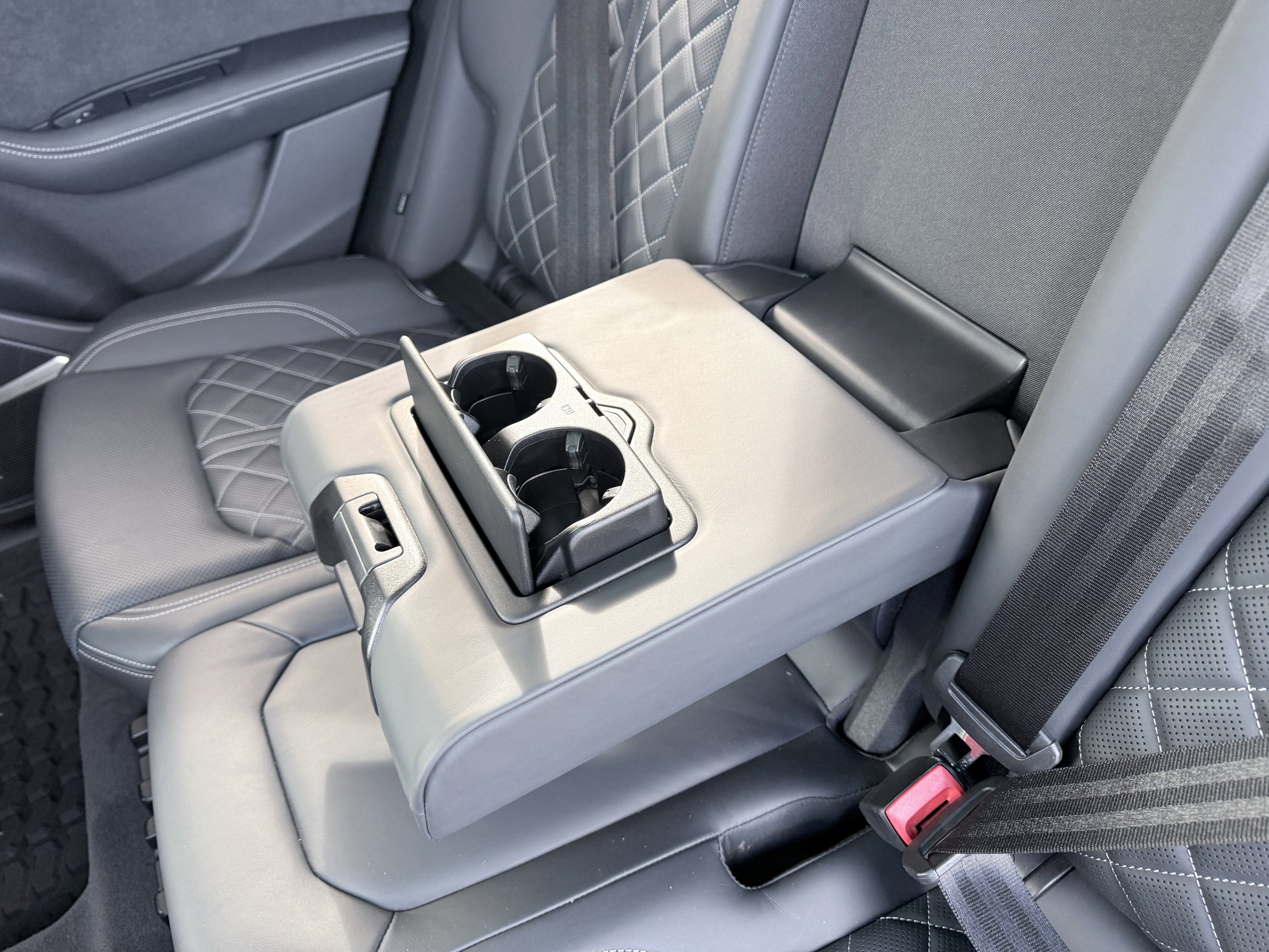 Used 2023 Audi SQ8 Prestige image 20