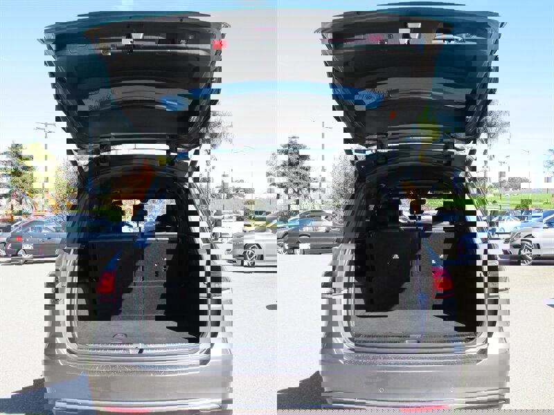 Used 2020 Mercedes-Benz GLS 450 4MATIC image 31