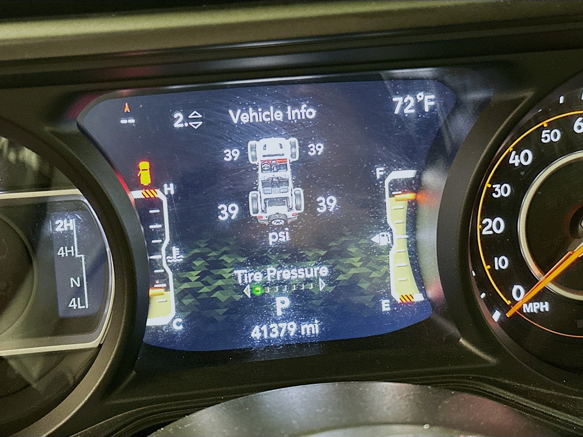 Used 2025 Jeep Wrangler Unlimited Sahara AWD/4WD image 18