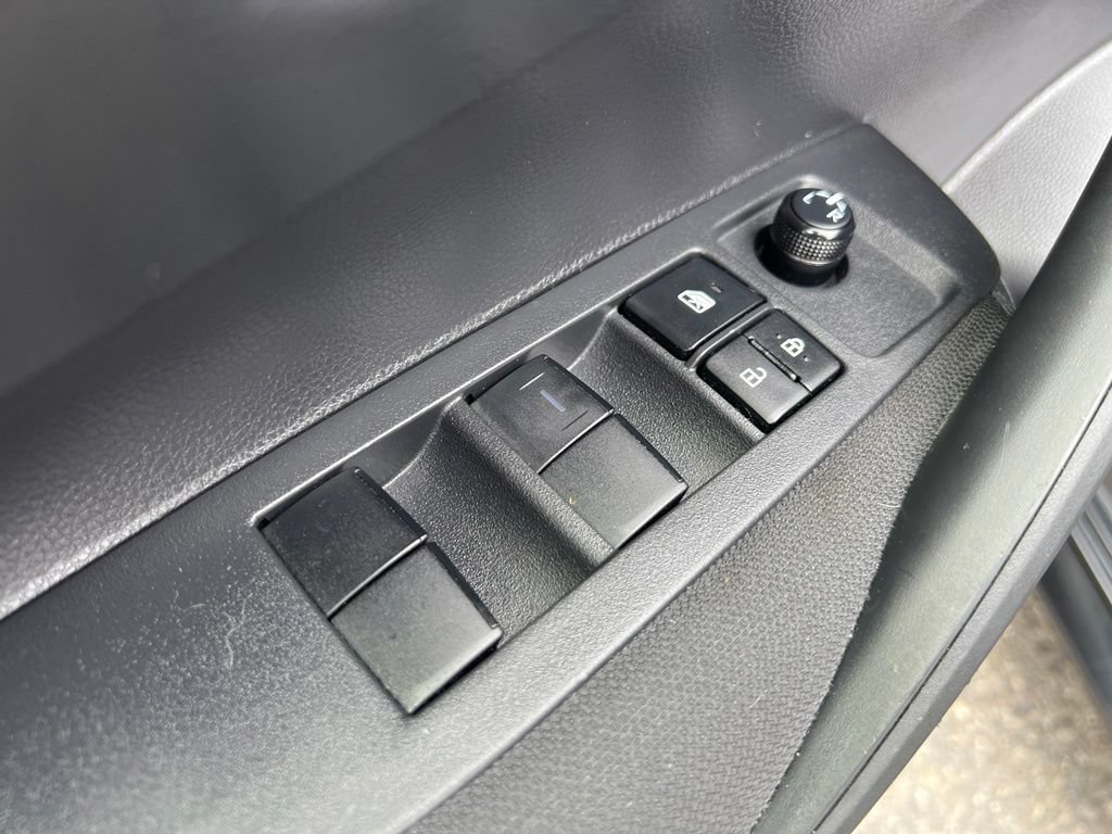 Certified 2021 Toyota Corolla LE w/ Carpet Mat Package (TMS) FWD image 34
