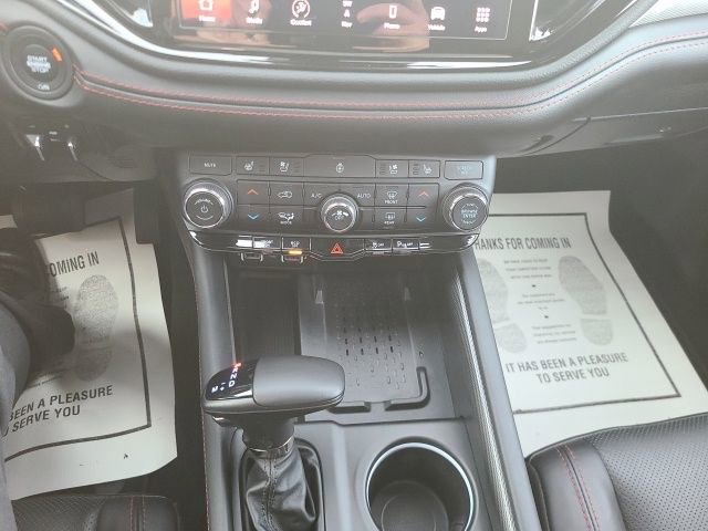 Used 2025 Dodge Durango R/T image 14