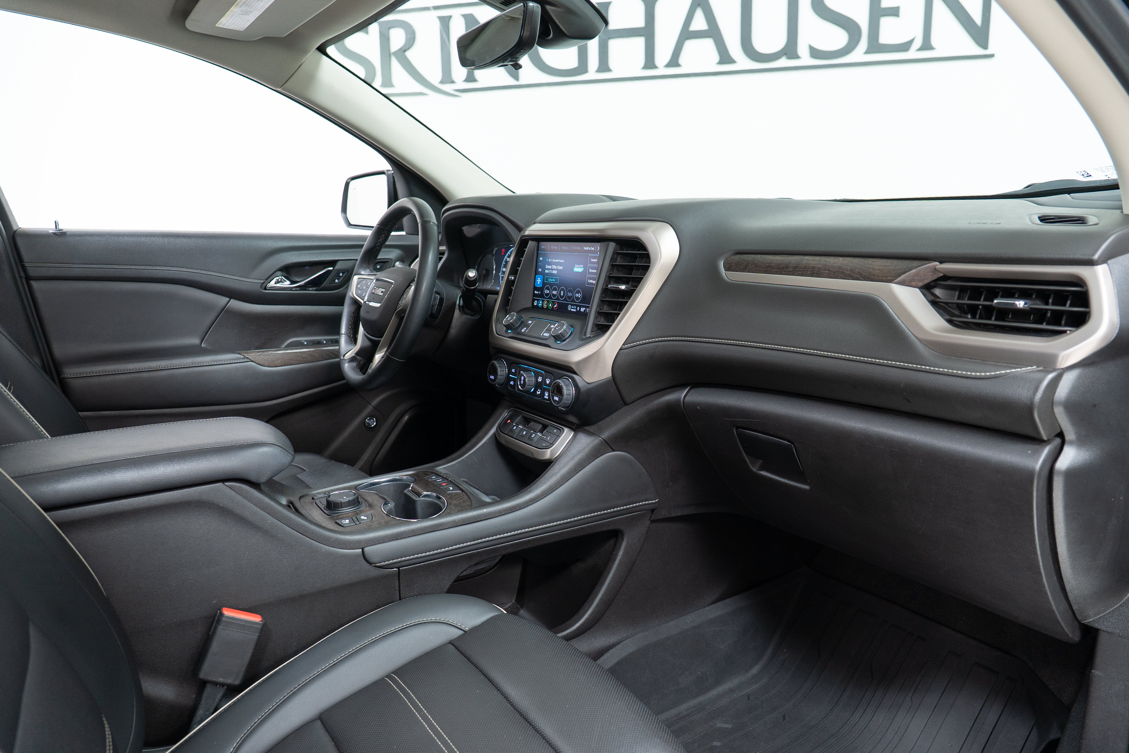 Used 2023 GMC Acadia Denali w/ Denali Ultimate Package FWD image 21