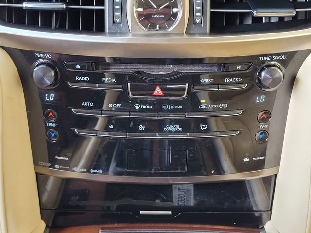 Used 2019 Lexus LX 570 4WD w/ Luxury Package image 25