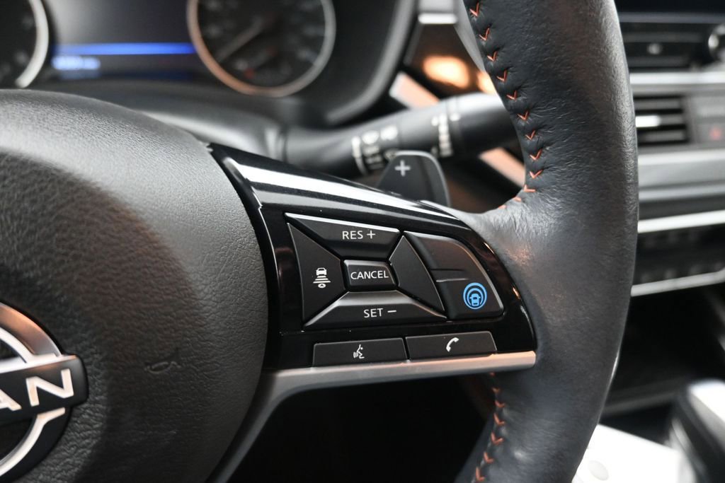 Used 2023 Nissan Altima 2.0 SR FWD image 19