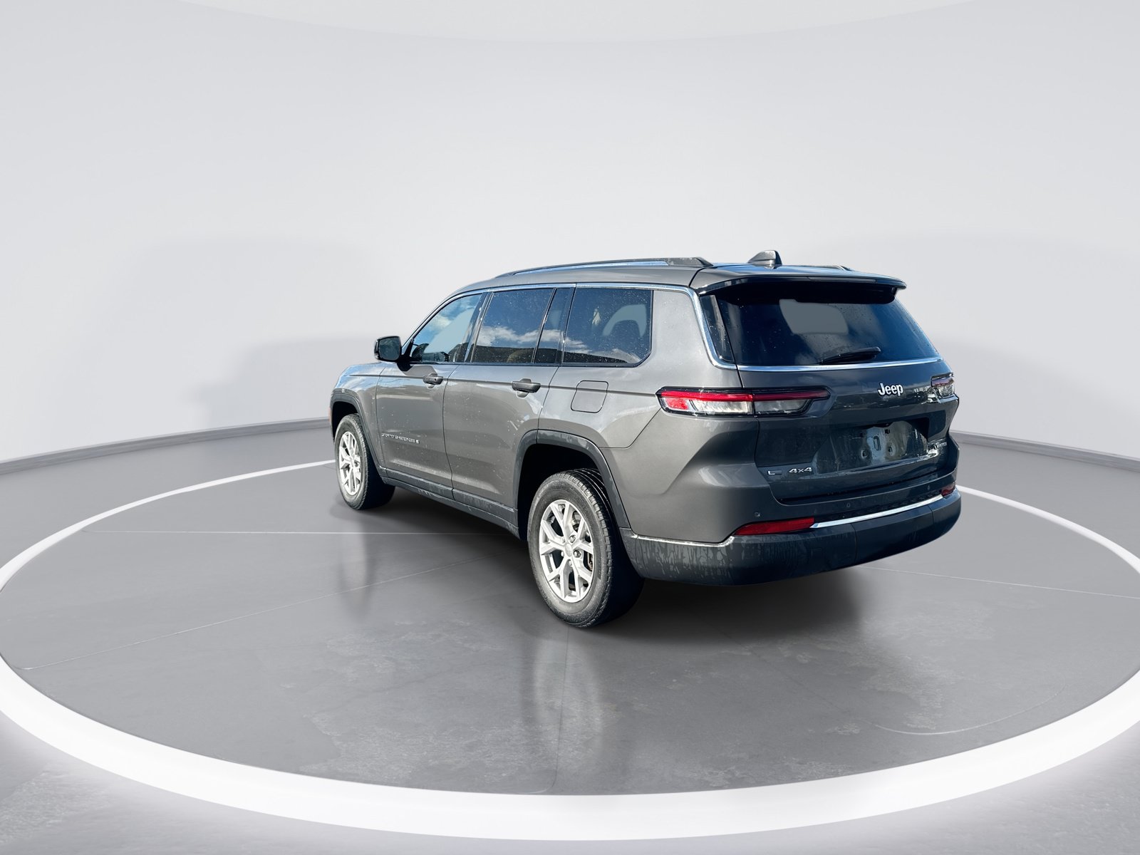 Used 2021 Jeep Grand Cherokee L Limited AWD/4WD image 7